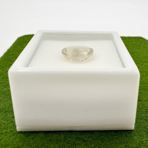Mexican Bytownite Oval 3.5ct 12x10mm Original Box Sealed Gold Yellow Champaign - Picture 12 of 13